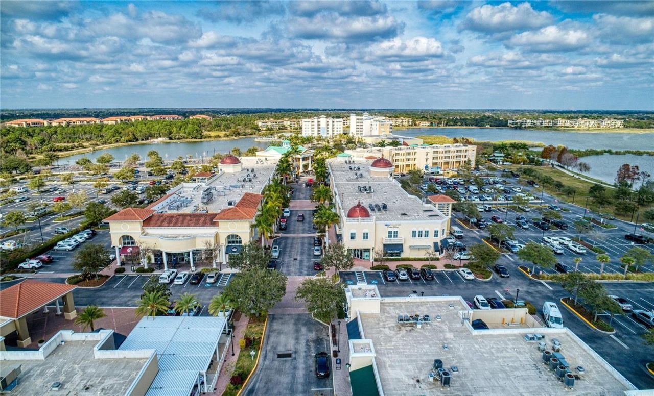 8143 Miramar Way , Unit 8143, Lakewood Ranch, FL 34202 Photo