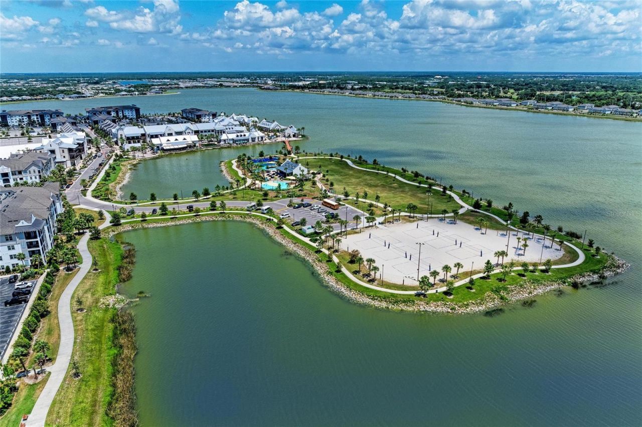 8143 Miramar Way , Unit 8143, Lakewood Ranch, FL 34202 Photo