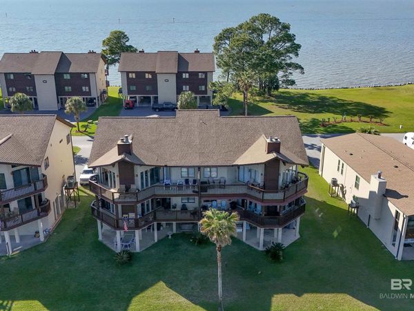 3858 Spinnaker Drive, Unit 102, GulfShores, AL 36542