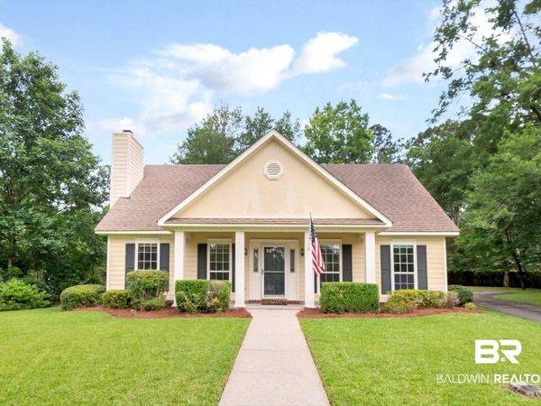1220 Edinburgh Court, Mobile, AL 36609