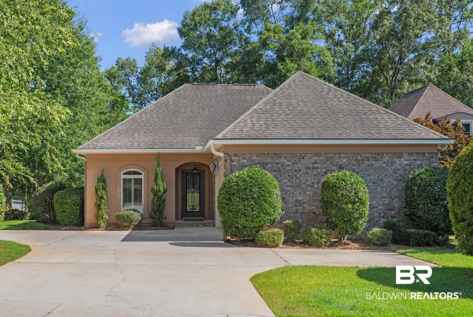 103 N North Creek Circle, Fairhope, AL 36532 Main Photo
