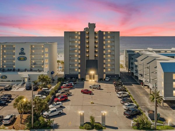 327 E Beach Boulevard, Unit 1B, GulfShores, AL 36542