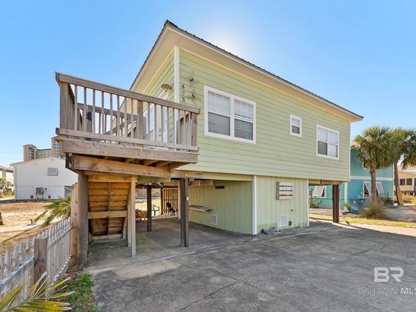 473 E 2nd Avenue, GulfShores, AL 36542