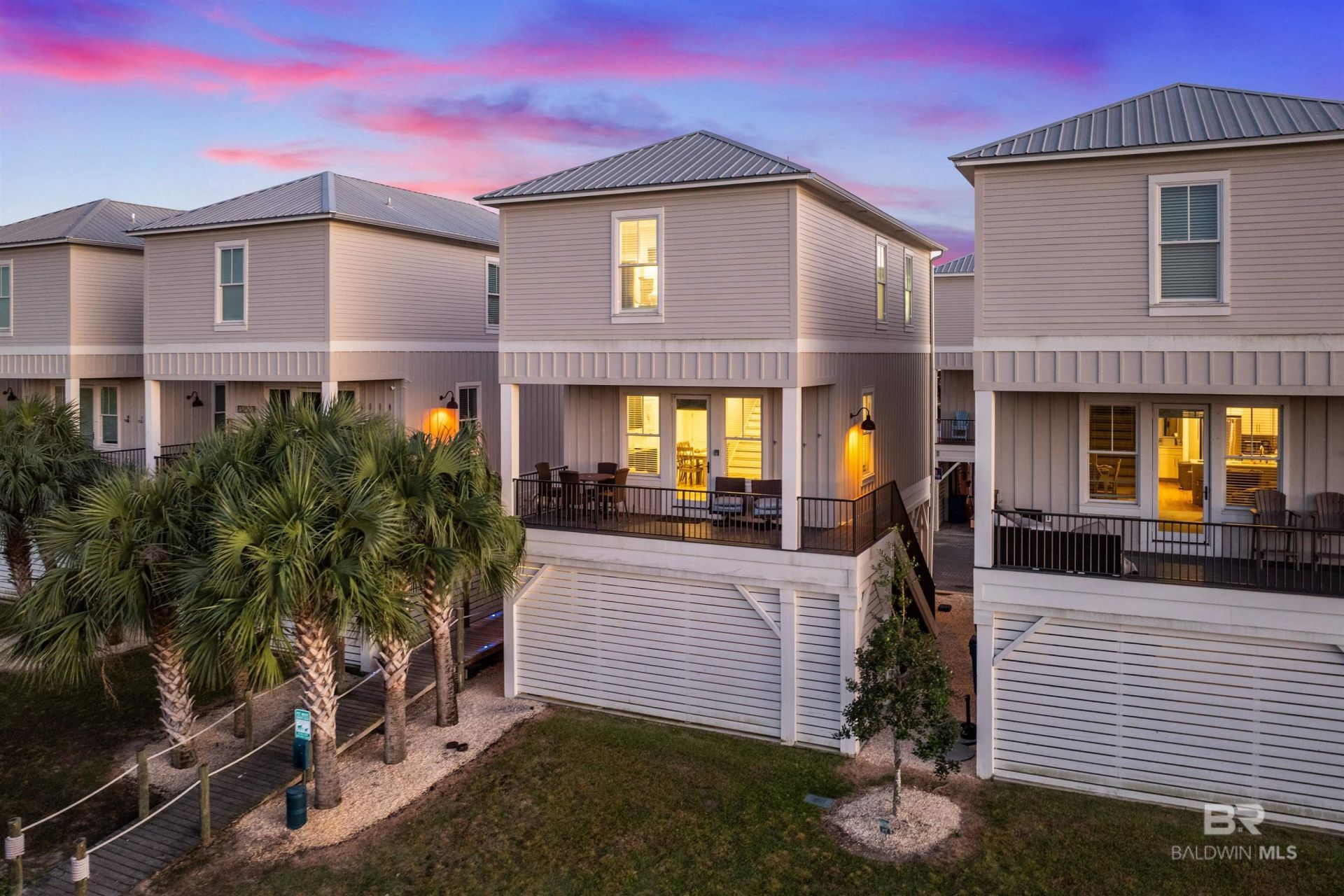 1592 W Beach Boulevard, Unit Q, Gulf Shores, AL 36542 Main Photo