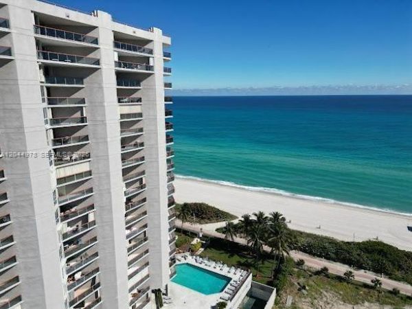 6767 Collins Ave , Unit 1608, Miami Beach, FL 33141