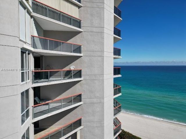 6767 Collins Ave , Unit 1608, Miami Beach, FL 33141 Photo