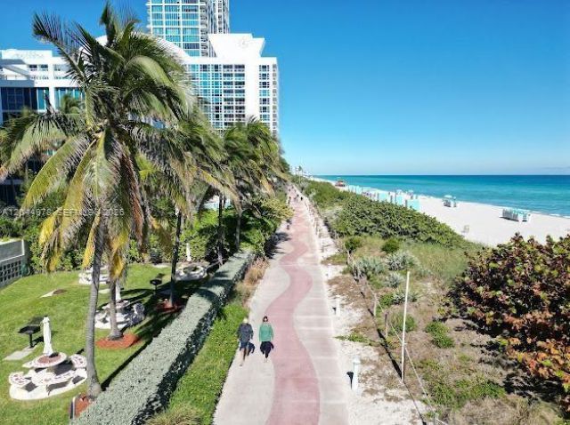 6767 Collins Ave , Unit 1608, Miami Beach, FL 33141 Photo