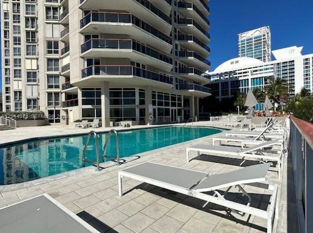6767 Collins Ave , Unit 1608, Miami Beach, FL 33141 Photo