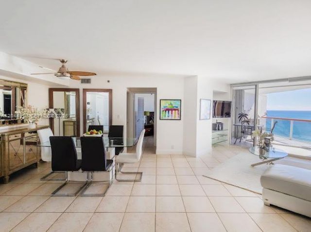 6767 Collins Ave , Unit 1608, Miami Beach, FL 33141 Photo