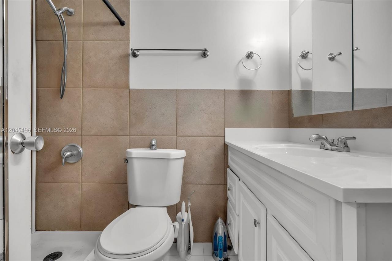 899 West Ave, Unit 3M, Miami Beach, FL 33139 Photo