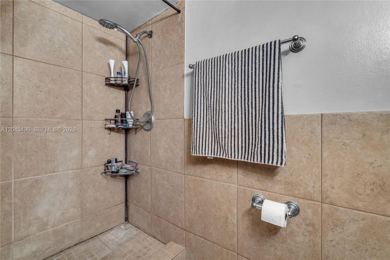 899 West Ave, Unit 3M, Miami Beach, FL 33139 Photo