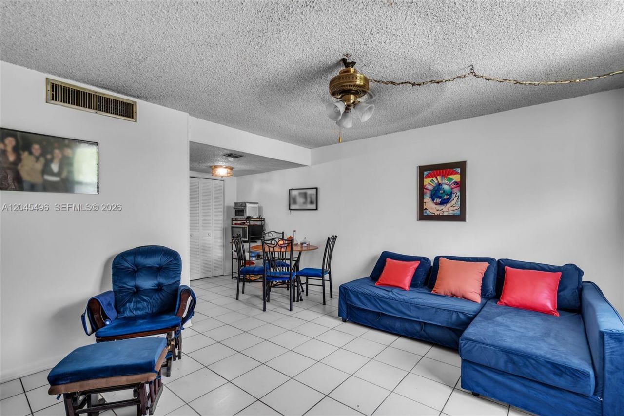 899 West Ave, Unit 3M, Miami Beach, FL 33139 Photo