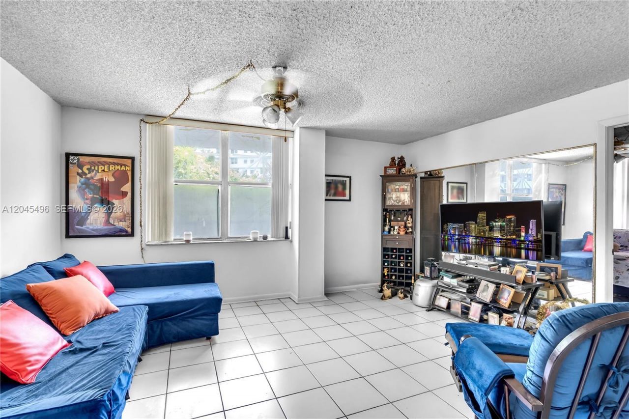 899 West Ave, Unit 3M, Miami Beach, FL 33139 Photo