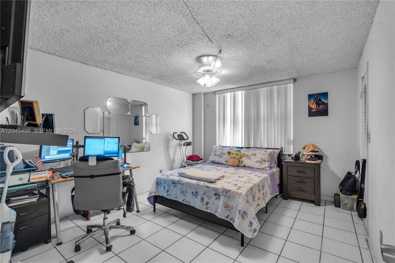 899 West Ave, Unit 3M, Miami Beach, FL 33139 Photo
