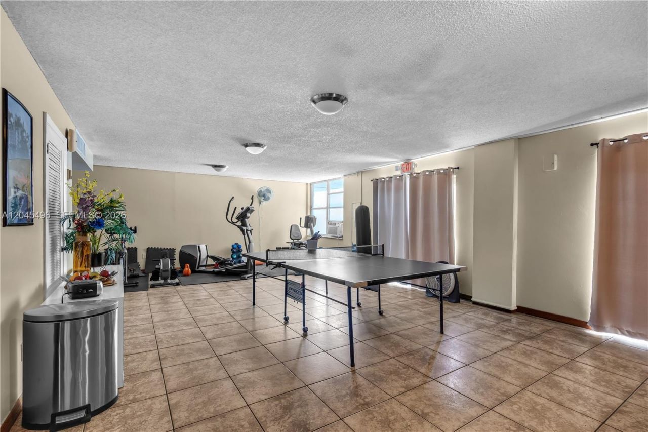 899 West Ave, Unit 3M, Miami Beach, FL 33139 Photo