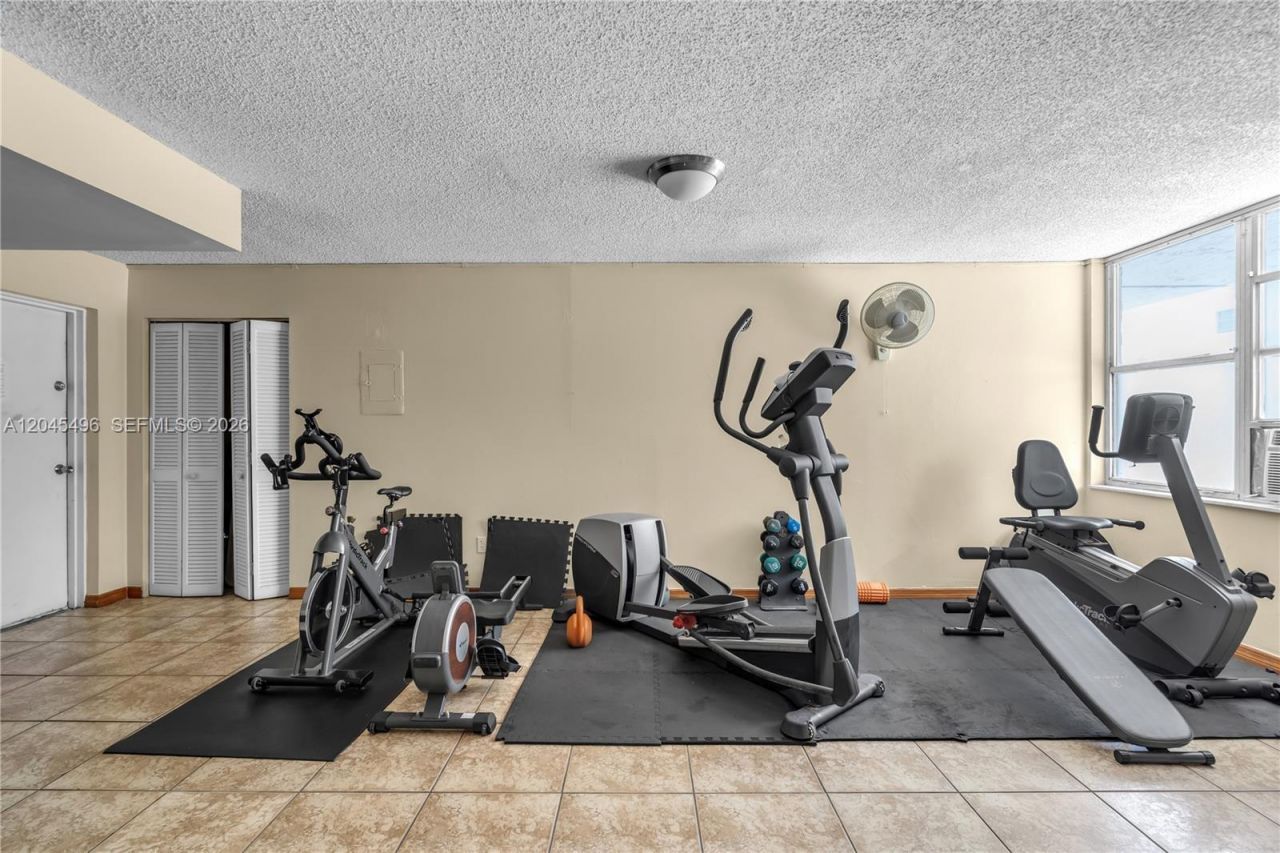 899 West Ave, Unit 3M, Miami Beach, FL 33139 Photo
