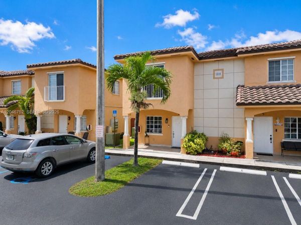 3539 W 76th St , Unit 6, Hialeah, FL 33018