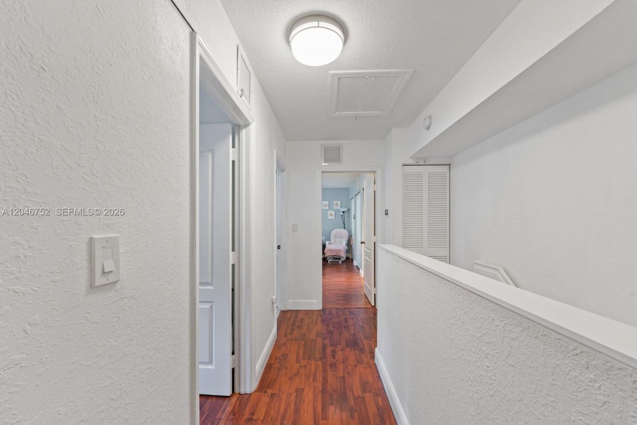 3539 W 76th St , Unit 6, Hialeah, FL 33018 Photo