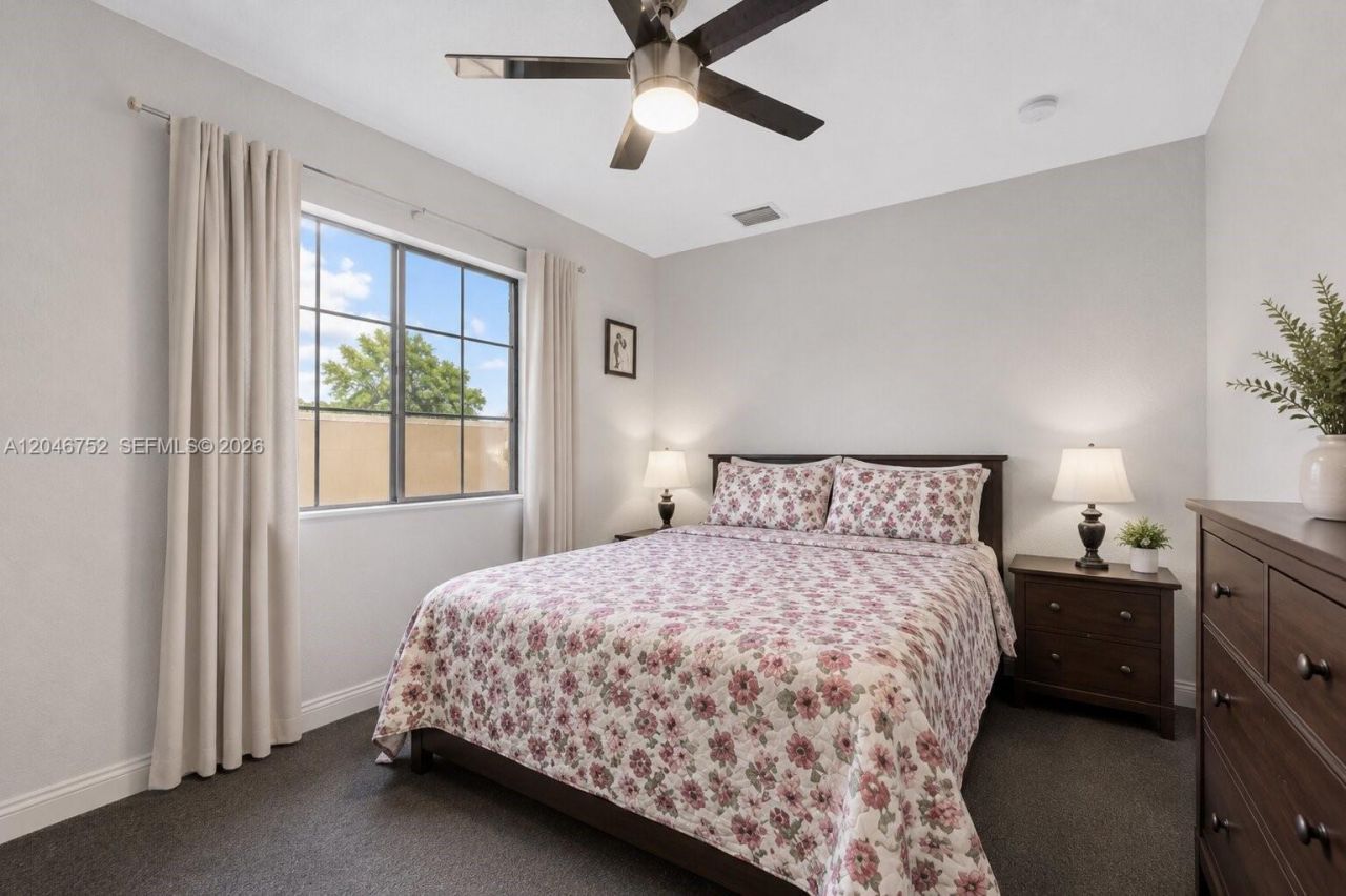 3539 W 76th St , Unit 6, Hialeah, FL 33018 Photo