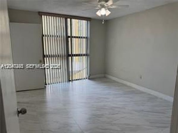 11800 SW 18th St , Unit 322-4, Miami, FL 33175