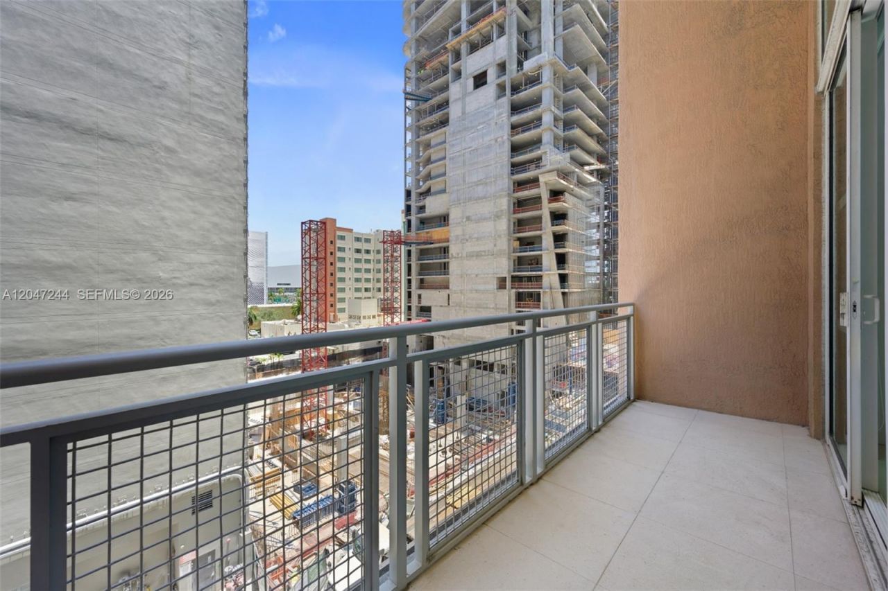 244 Biscayne Blvd , Unit 451, Miami, FL 33132 Photo