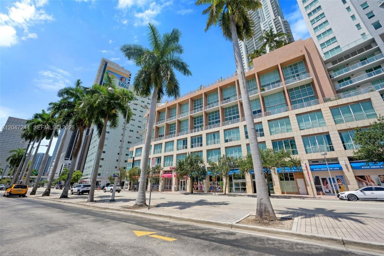 244 Biscayne Blvd , Unit 451, Miami, FL 33132 Photo