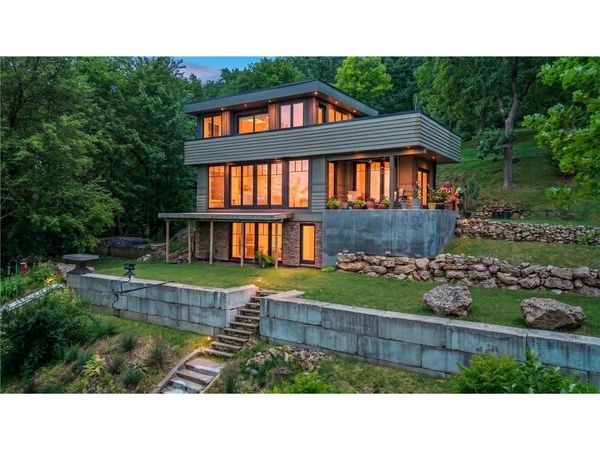 1020 Lake Street, Prescott, WI 54021