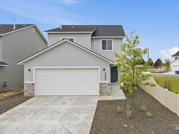 2367 W Fallon Lp, Nampa, ID 83651