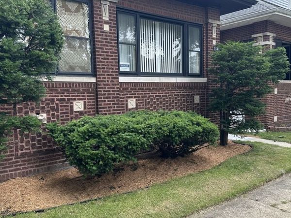 7541 S Merrill Avenue , Chicago, IL 60649