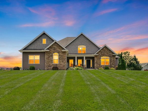 801 Trailblazer Lane , Monticello, IL 61856