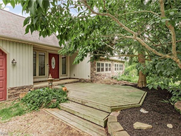6205 River Road , Madison, OH 44057