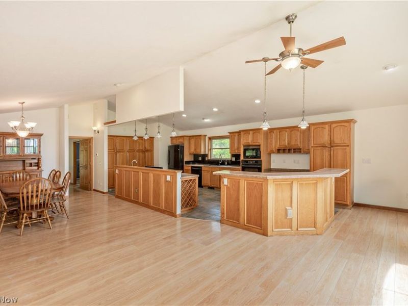 6205 River Road, Madison, OH 44057 Photo 6