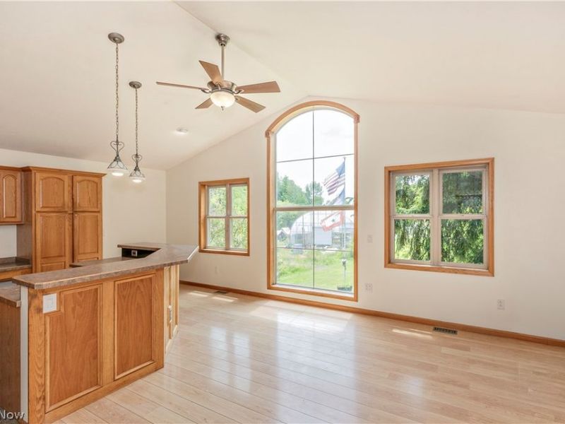 6205 River Road, Madison, OH 44057 Photo 7