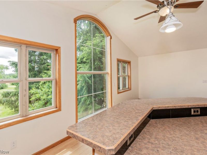 6205 River Road, Madison, OH 44057 Photo 8