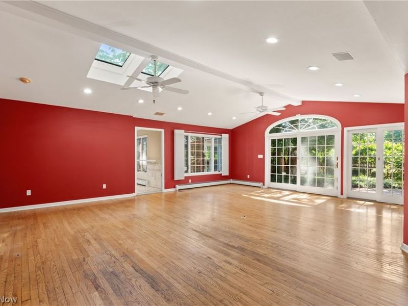 1385 Queen Annes Gate, Westlake, OH 44145 Photo 18