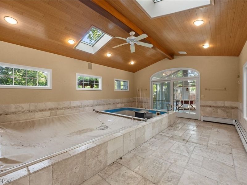 1385 Queen Annes Gate, Westlake, OH 44145 Photo 26
