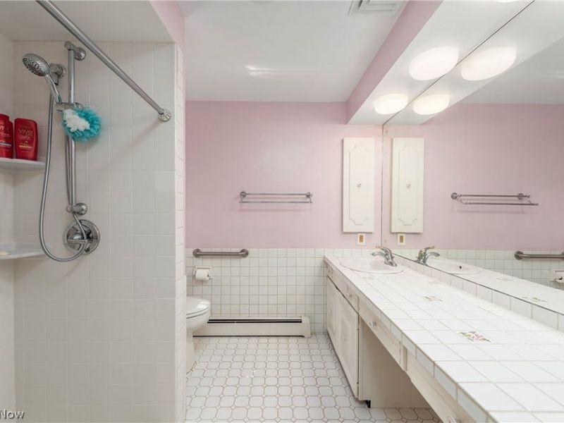 1385 Queen Annes Gate, Westlake, OH 44145 Photo 27