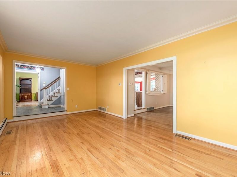1385 Queen Annes Gate, Westlake, OH 44145 Photo 4