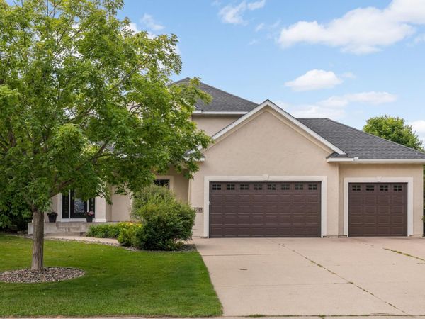 2748 105th Avenue NE, Blaine, MN 55449