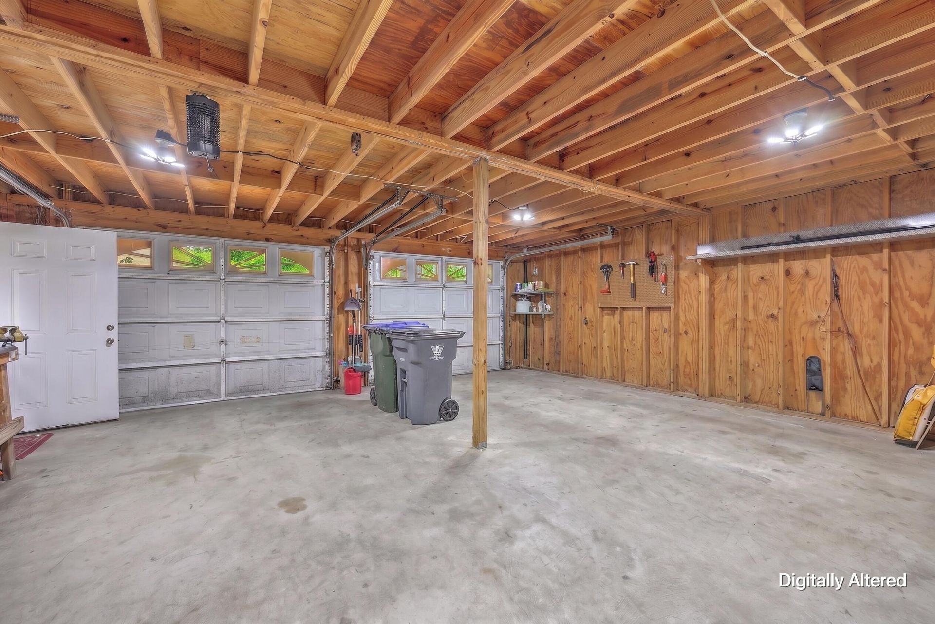 118 King Charles Circle Photo 29