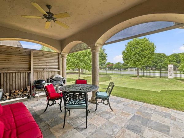 2796 Indian Wells, Kerrville, TX 78028