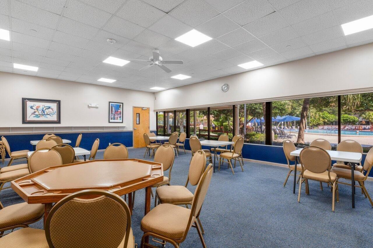 10092 Cedar Point Boulevard, Unit 204, Boynton Beach, FL 33437 Photo
