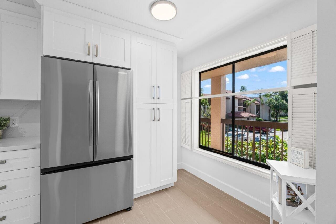 10092 Cedar Point Boulevard, Unit 204, Boynton Beach, FL 33437 Photo