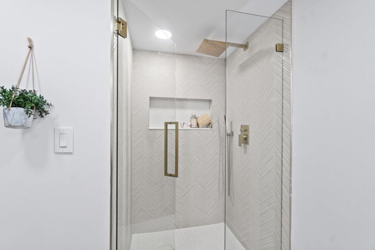 10092 Cedar Point Boulevard, Unit 204, Boynton Beach, FL 33437 Photo