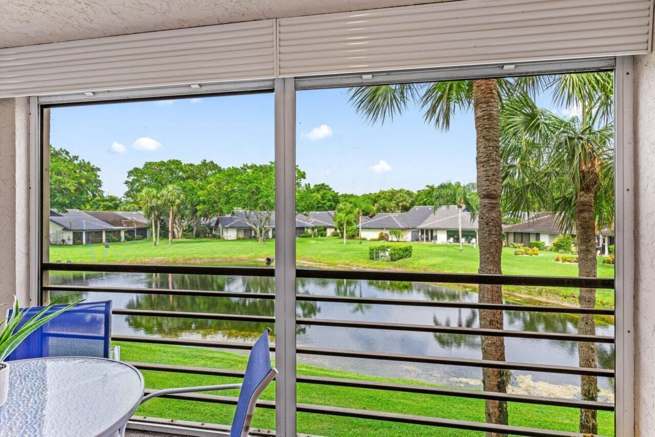 10092 Cedar Point Boulevard, Unit 204, Boynton Beach, FL 33437 Photo