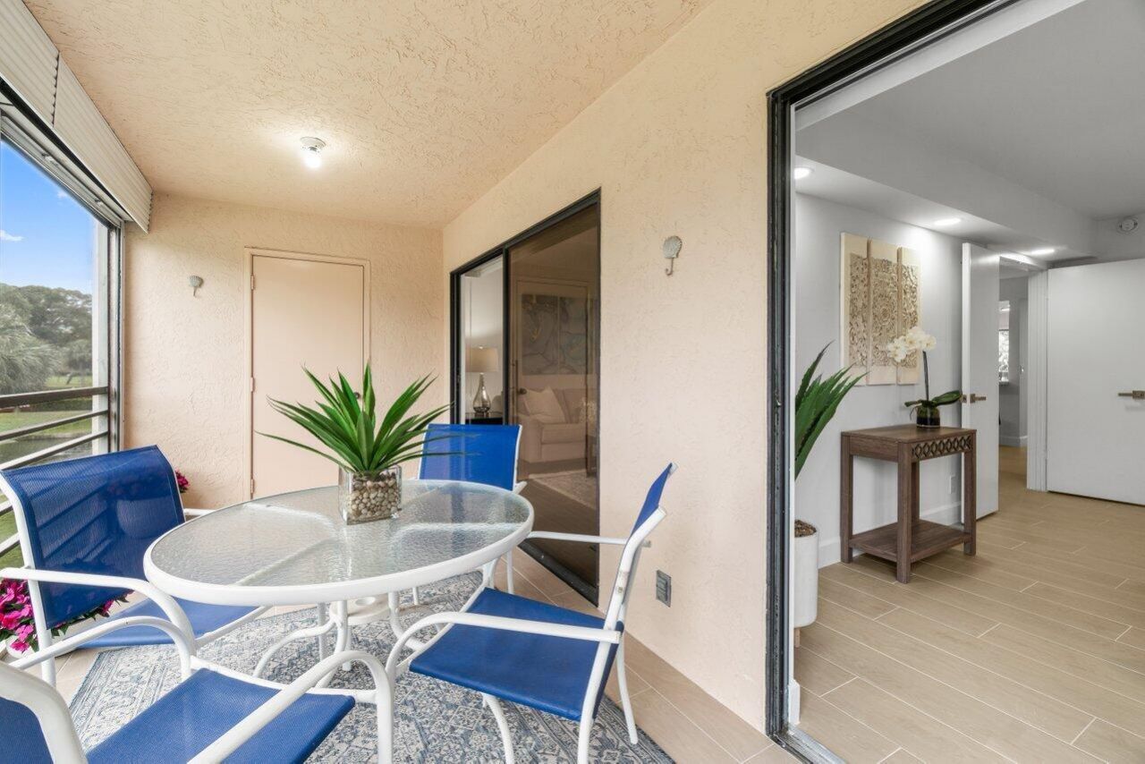 10092 Cedar Point Boulevard, Unit 204, Boynton Beach, FL 33437 Photo