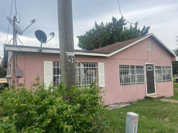 13644 Josephine Avenue, Lake Placid, FL 33852