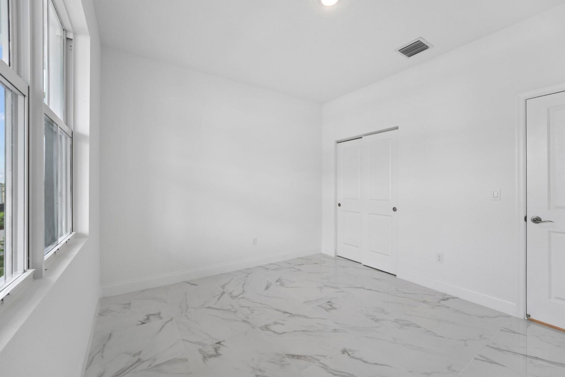 10056 NW Field Flower Trail, Port Saint Lucie, FL 34987 Photo