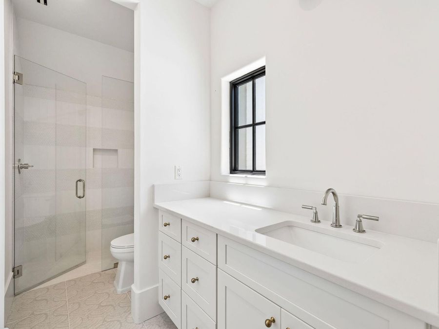 Property Image 84