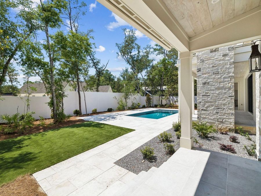 Property Image 93